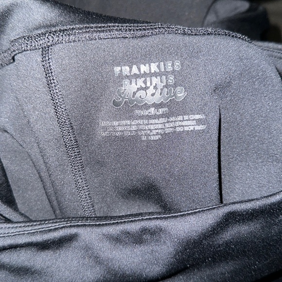 Frankies Bikinis Lively Legging (M) *NWT* - Picture 9 of 9